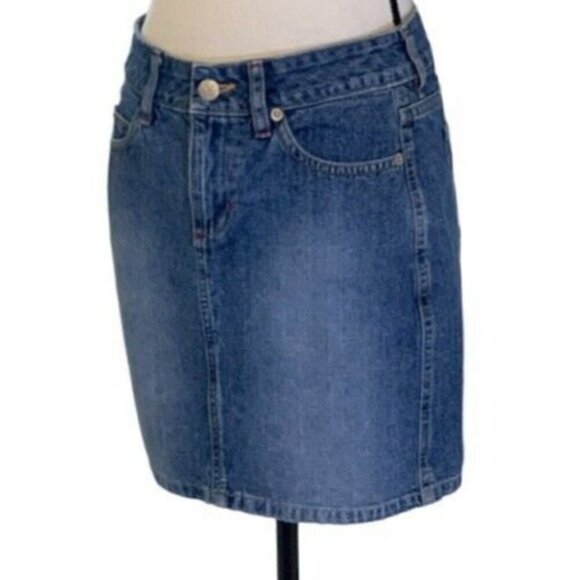 JW Division of Junction West Womens Denim Skirt Size 4 Embroidered Back Pockets - Picture 4 of 12
